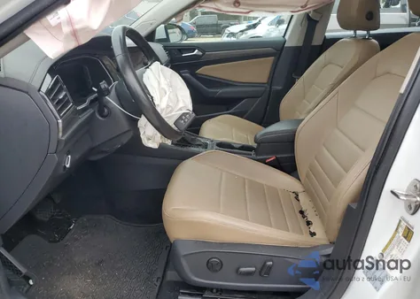 2021 Volkswagen Jetta Sel from USA, damaged, VIN 3VWE57BU7MM011805